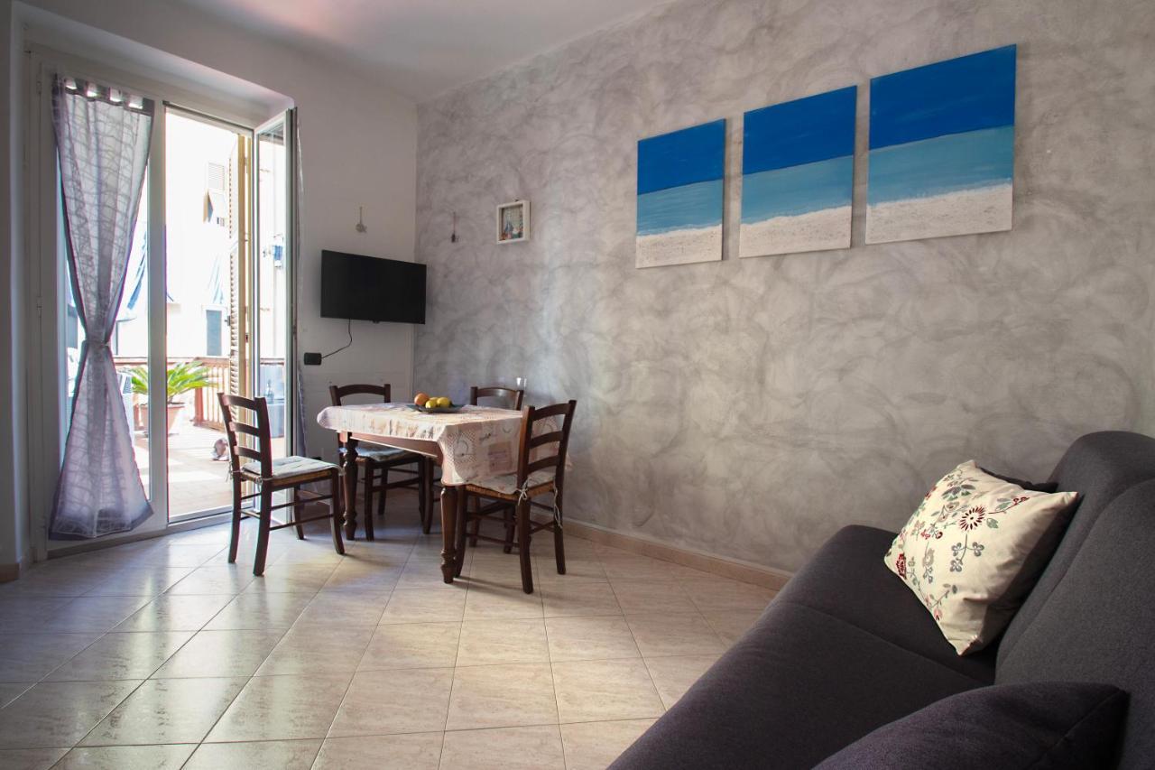 Apartamento La Casa Di Ele, Parcheggio Privato Gratuito La Spezia Exterior foto