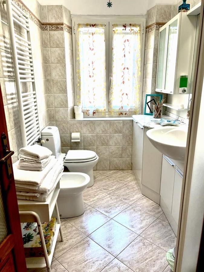 Apartamento La Casa Di Ele, Parcheggio Privato Gratuito La Spezia Exterior foto
