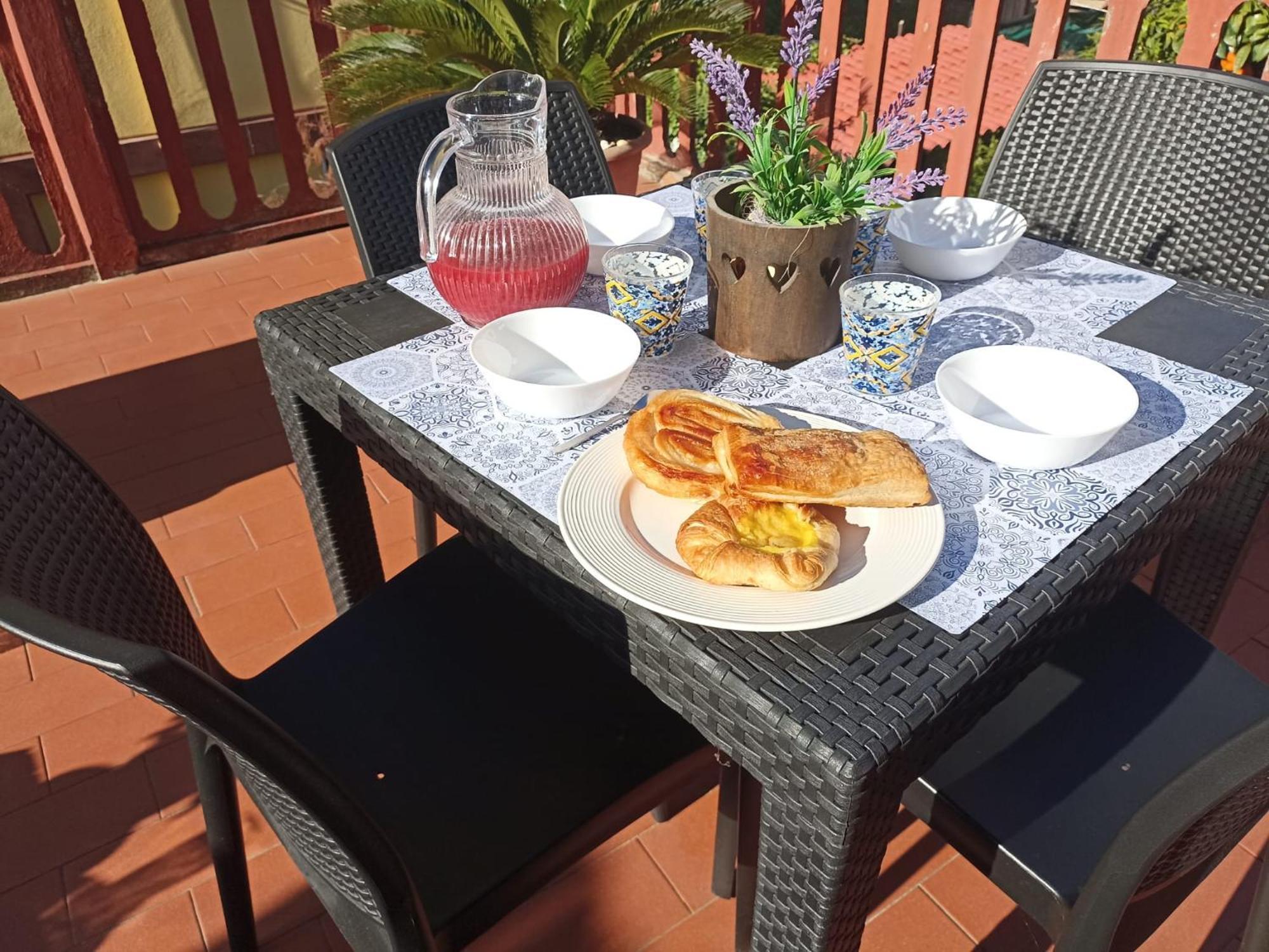 Apartamento La Casa Di Ele, Parcheggio Privato Gratuito La Spezia Exterior foto