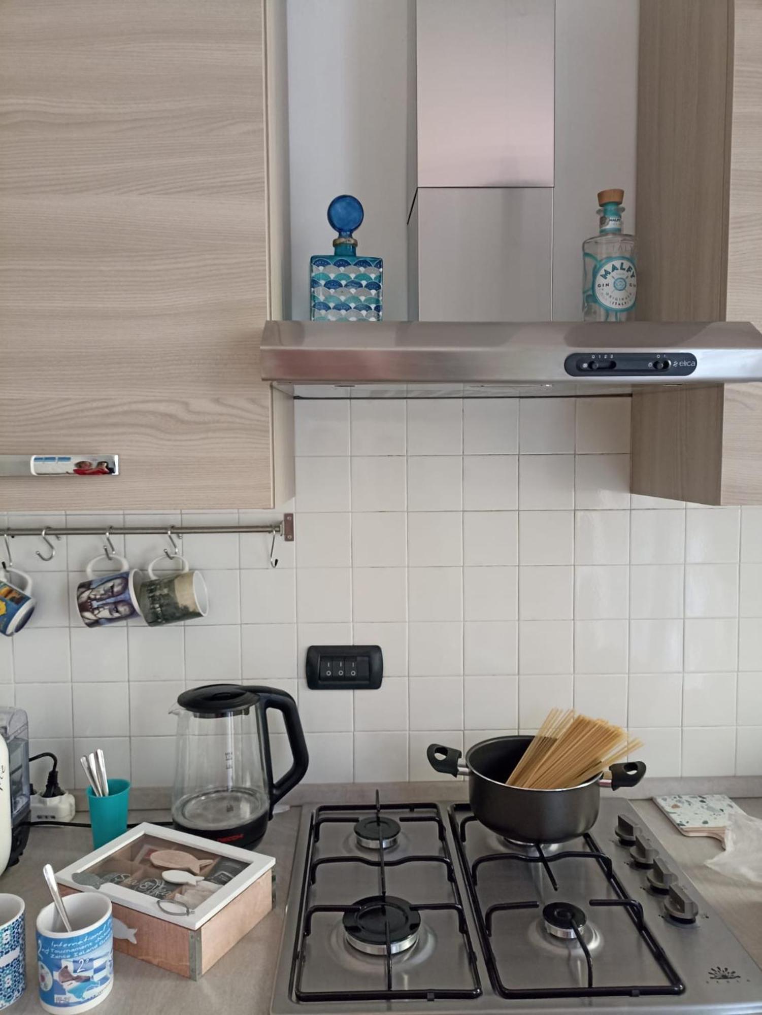 Apartamento La Casa Di Ele, Parcheggio Privato Gratuito La Spezia Exterior foto