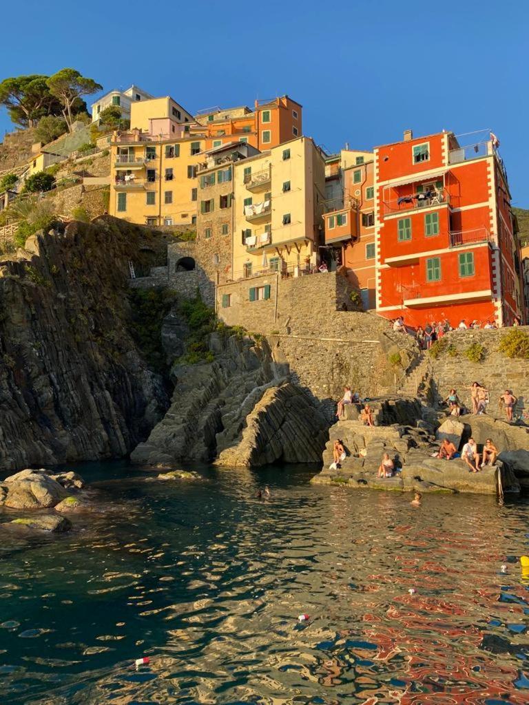 Apartamento La Casa Di Ele, Parcheggio Privato Gratuito La Spezia Exterior foto